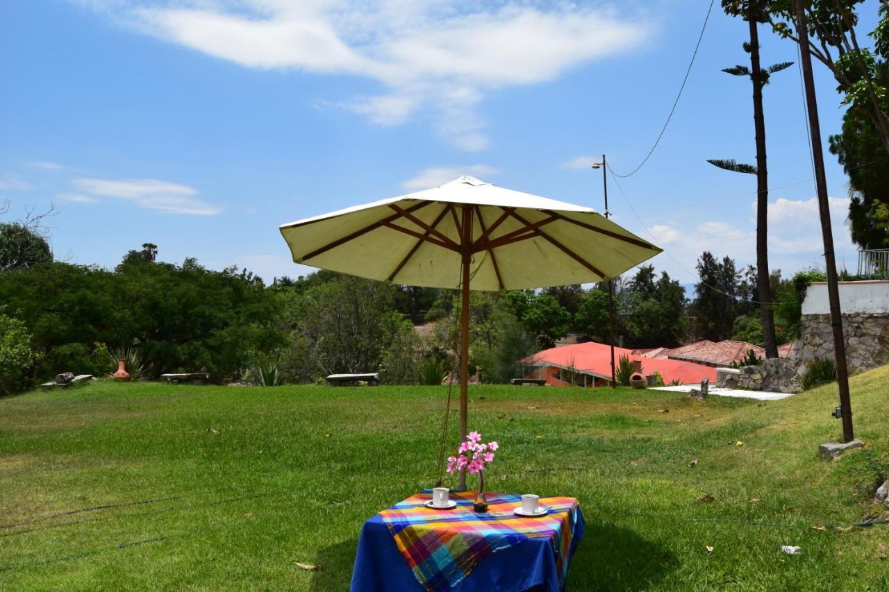 Hotel Chapala Country エクステリア 写真